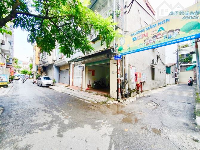 NGÕ VIP PHỐ NGUYỄN VĂN CỪ   DT60M 5T 12TGARA G63  VIEW THOÁNG OC THANG MÁY  FULL NỘI THẤT