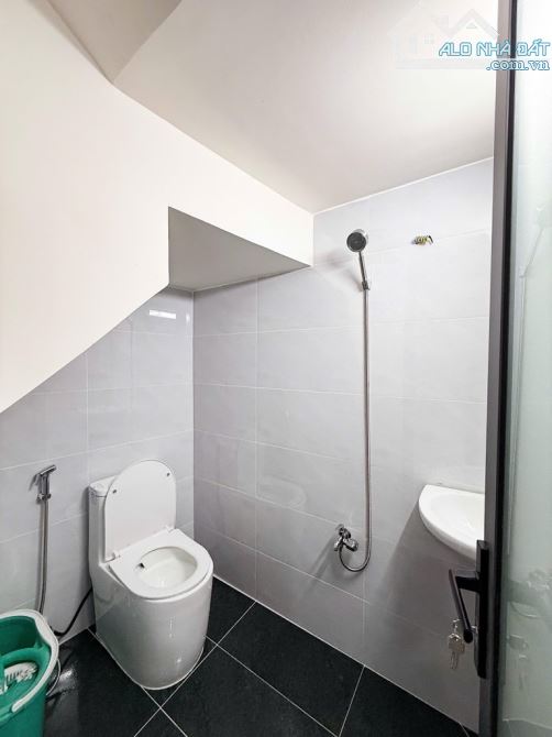 NHÀ Vũ Huy Tấn - Bình Thạnh - 2 Tầng - PN,WC - DT 36m2 - Hơn 4 tỷ