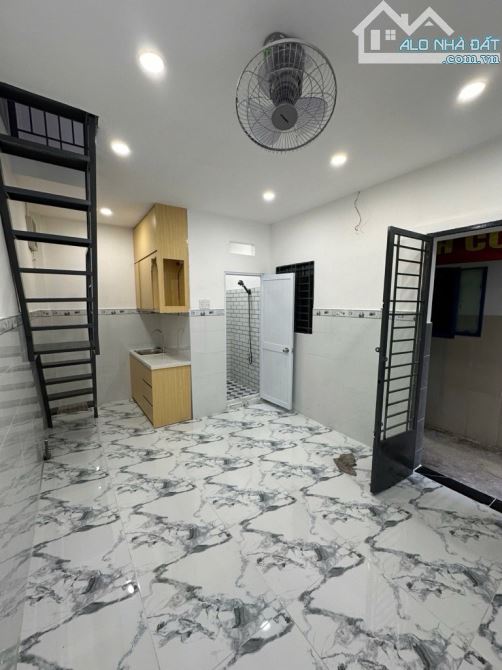 Nhà hẻm Ven Sông Xáng Quận 8, 16m2