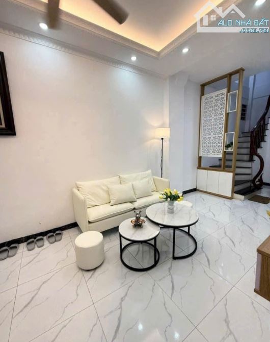 🌈 10M RA Ô TÔ HÒA BÌNH MINH KHAI 7,86 TỶ/ 29M2/5 TẦNG/ MT9,2M - TRƯỚC NHÀ RỘNG THOÁNG.