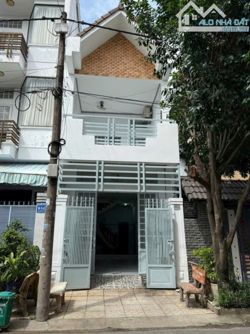 Nhà 5,5 Tỷ KDC số 9 đường 30/4 , gần vincom xuân khánh, chợ , bệnh viện, TP cần thơ