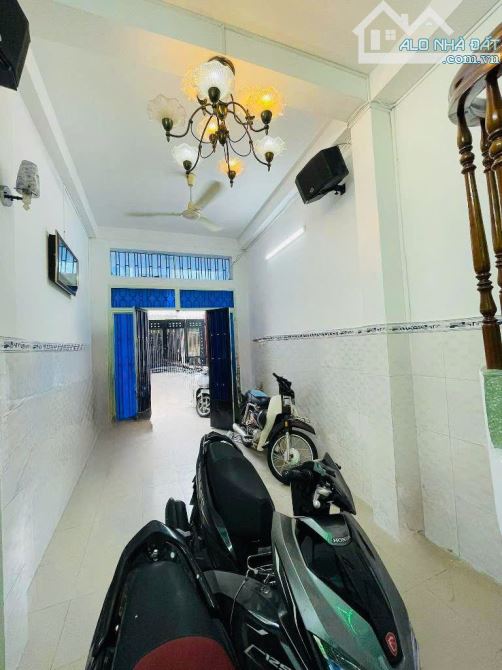 QUẬN 10 – HẺM OTO TRÁNH – 57M² – 4 TẦNG – KHU SẦM UẤT – NHỈNH 10 TỶ