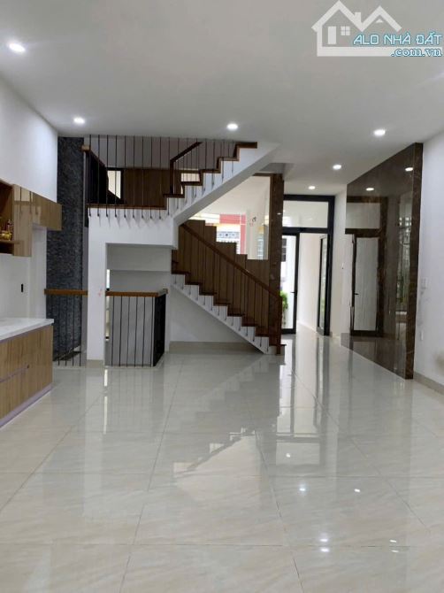 Nhà 3 tầng đường 7.5m Phan Văn Trị - Khuê Trung - Cẩm Lệ