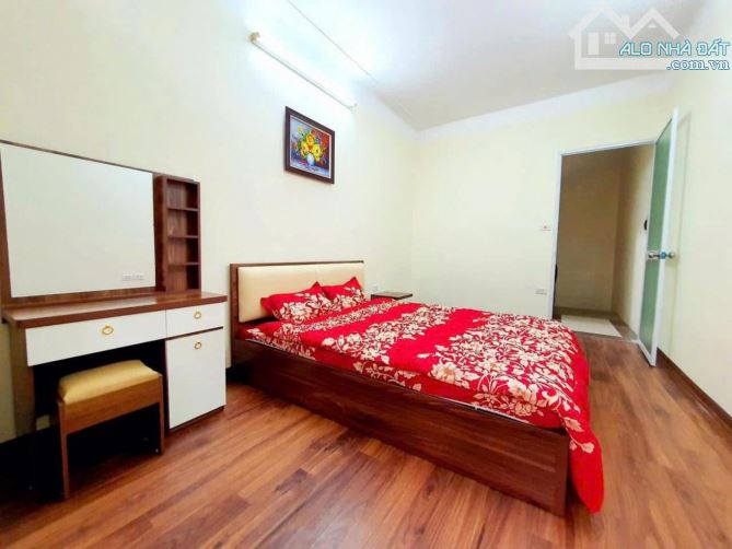 ÁN NHÀ MINH KHAI – 27M² – 3 TẦNG – NGÕ THOÁNG, NÔNG – SỔ ĐỎ CHÍNH CHỦ – GIÁ CHỈ 5,65 TỶ