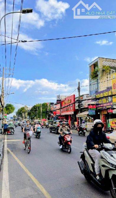 MẶT TIỀN Quốc Lộ 50 Quận 8 Ngang 4,5mX20m Kinh Doanh Sầm Uất Chủ Nhiệt Bán! Nhỉnh 25 Tỷ TL