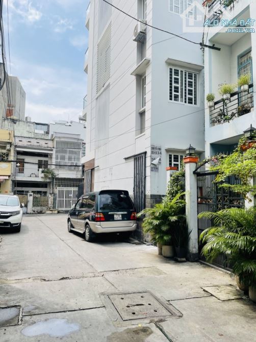 SÁT ETOWN CỘNG HOÀ TÂN BÌNH – DT: 5.5 X19 – 4 TẦNG KIÊN CỐ - CHỈ 13,5 TỶ
