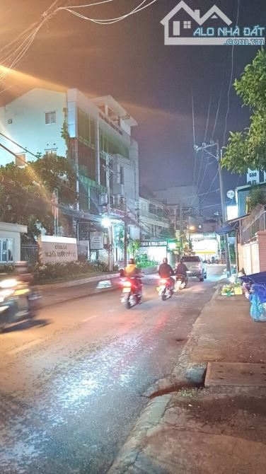 GẤP BÁN GIẢM 500TR – HẺM Ô TÔ NGUYỄN THIỆN THUẬT – 63M2, 2 TẦNG – P24 BÌNH THẠNH – 10.5 TỶ