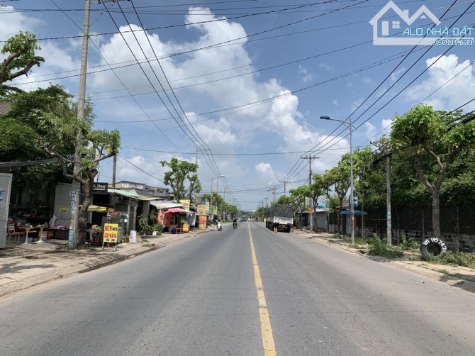 Bán đất 7.5x30m mặt tiền Nguyễn Văn Bứa, ngã tư Hóc Môn, Hóc Môn
