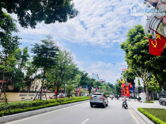 SIÊU PHẨM MẶT PHỐ ĐƯỜNG LÁNG – LÔ GÓC – 2 MẶT TIỀN – THANG MÁY – DÒNG TIỀN 70TR/THÁNG