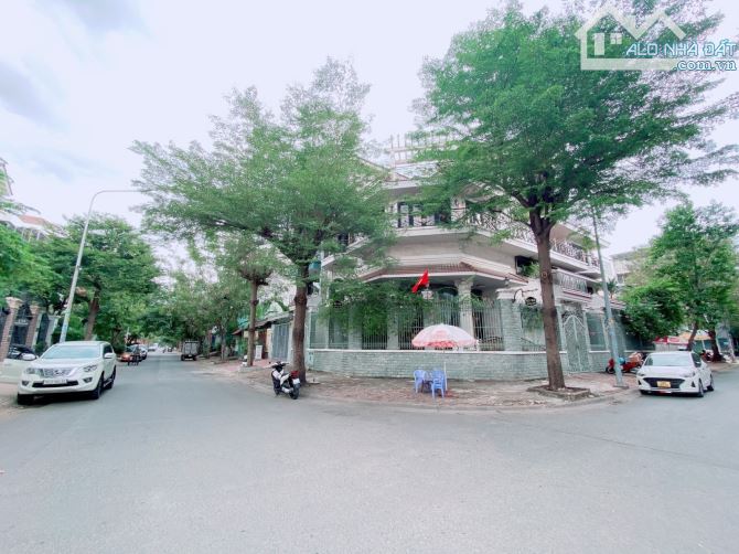 🏡 BÁN GẤP NHÀ HẺM Ô TÔ NGỦ TRONG NHÀ – NGAY TRUNG TÂM QUẬN 7 – 78m2 chỉ 6.45tỷ