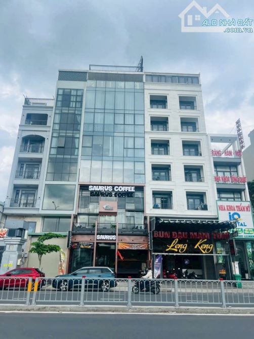 Bán Tòa Nhà MT Dương Quảng Hàm Gò Vấp, DT 8x30m, Hầm + 7 Lầu, Giá 66 tỷ