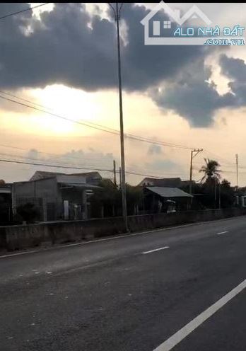 Đất mặt tiền dt 784 trung tâm xã Truông Mít đầy đủ tiện ích bán kính 500m
