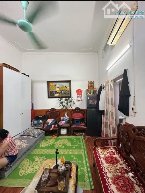 NHÀ ĐẸP TRUNG PHUNG ĐỐNG ĐA HÀ NỘI