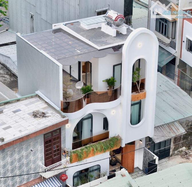 NHÀ ĐẸP 3 TẦNG KIỂU VILLA MINI KIỆT 4M TÔ HIỆU FULNT