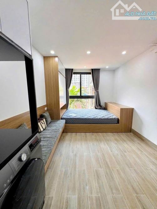 Bán Tòa Căn Hộ Phố Giáp Nhất 90m2 MT 6,4m 7T Thang Máy 16 PKK Full Nội Thất, Thu 105tr/th