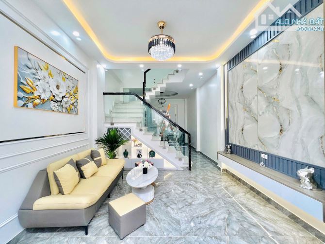 🏡 𝐁𝐚́𝐧 𝐧𝐡𝐚̀ 𝐧𝐠𝐨̃ 𝟑𝟎𝟑 𝐂𝐡𝐨̛̣ 𝐇𝐚̀𝐧𝐠 thông 𝐍𝐠𝐨̃ Đ𝐨̂𝐧𝐠 𝐓𝐫𝐚̀.Đ𝐞̂̉