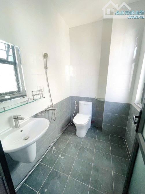 Studio cửa sổ trời siêu thoáng quận 10