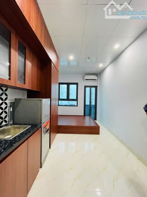 CCMN MỄ TRÌ THƯỢNG – THU 60TR/TH – 7T THANG MÁY – 65M² – 17.9 TỶ (DTL152021)