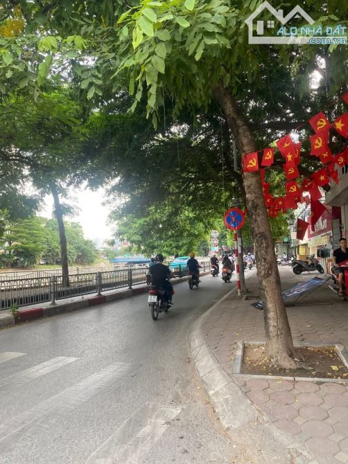 Gà đẻ trứng vàng, Khương Đình, Thanh Xuân, CCMN, Thang máy,78 m, 7 tầng, 17 phòng khép kín