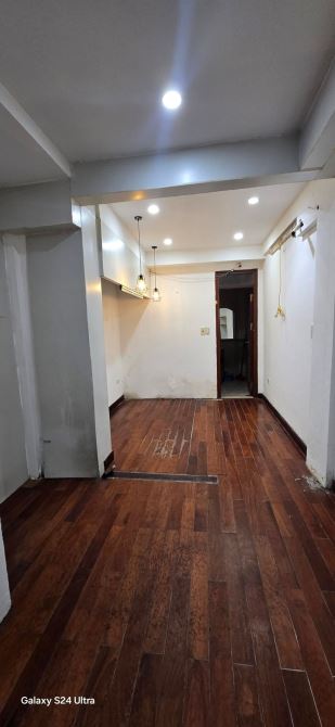 BÁN TẬP THỂ TẦNG 1 Ô TÔ, KINH DOANH, HOÀNG NGỌC PHÁCH, ĐỐNG ĐA. 110M2 SÀN. 7,5TỶ