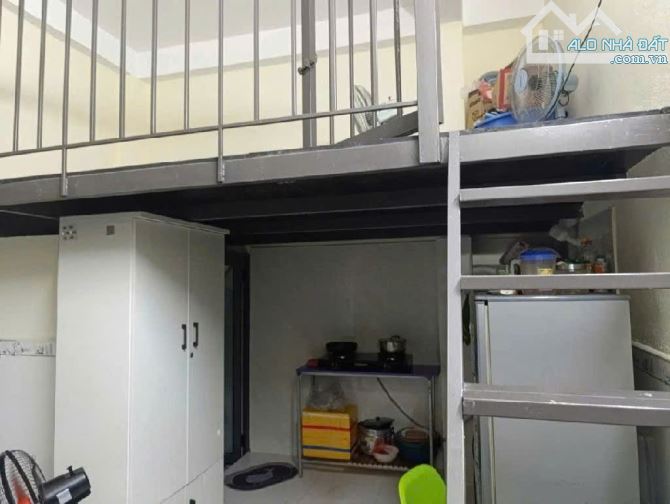 🔥 BÁN GẤP DÃY TRỌ 4 PHÒNG–GÓC BA MẶT THOÁNG– DOANH THU 10,5 TR/THÁNG– KHUÊ TRUNG, CẨM LỆ