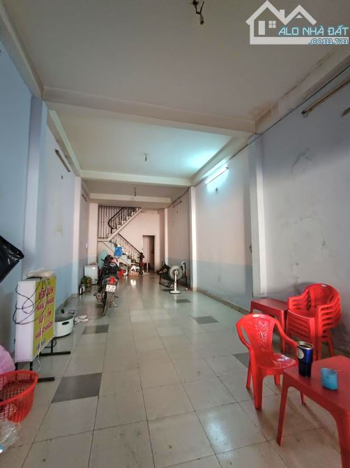 MẶT TIỀ.N NỘI BỘ LÊ VĂN QUỚI - NGÃ TƯ 4 XÃ - ĐƯỜNG XE TẢI - ( 4X25M )