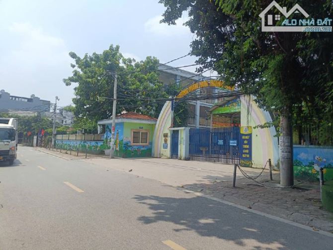 Nhà cấp 4 Trung Văn 65m², lô góc, ngõ thông rộng, ô tô gần – giá tốt 11 tỷ