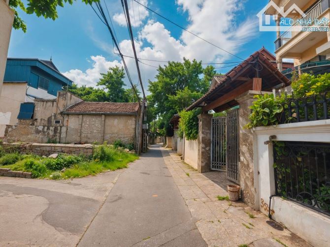 Bán 51m2 đất mặt đường Nhị Khê - Thường Tín, ô tô tránh, vào đất, Siêu hiếm