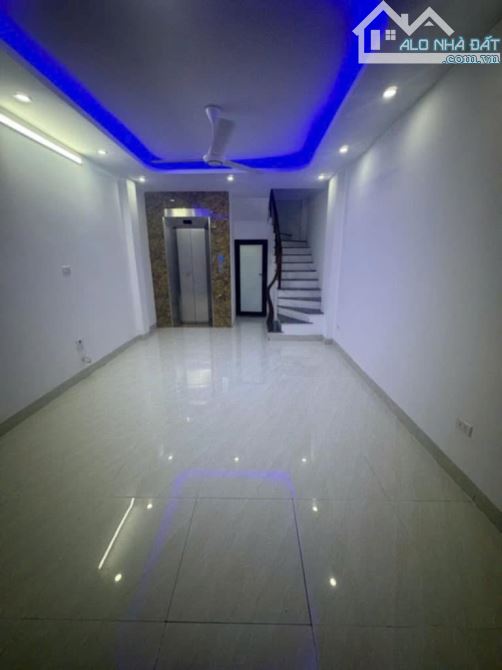 Nhà Mới-Ngõ Thông-Ô Tô Gần-6 Tầng Thang Máy-Tây Mỗ-Nam Từ Liêm: Giá Nhỉnh 7 Tỷ