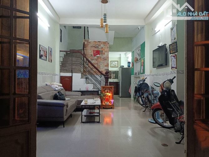 Nhà Đẹp 4 Tầng – Mặt Tiền Nguyễn Đức Ngữ P5 Q8 – SHR – Giá 6.6 Tỷ