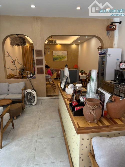 TÒA NHÀ MẶT PHỐ ĐƯỜNG LÁNG 50M2 8 TẦNG MẶT TIỀN 5M GIÁ 36 TỶ