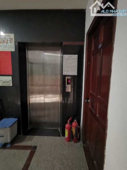 Hẻm 6m Nguyễn Thị Minh Khai-ngang 7.5M-5 tầng-thang máy-sổ vuông-giá tốt