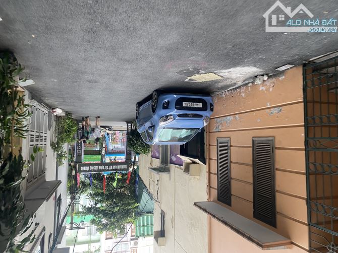 9Tỷ, Nhà Cầu Khương Đình, 54m2*4Tầng, Lô Góc, 30M Ra Ô Tô