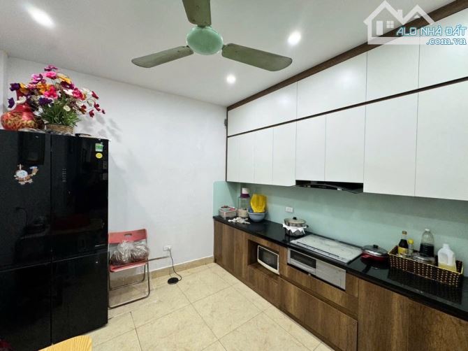 BÁN NHÀ ĐẸP_ĐÔNG DƯ, BÁT TRÀNG – ĐỦ CÔNG NĂNG – Ô TÔ ĐỖ CỔNG - 48m2, 6,8 Tỷ