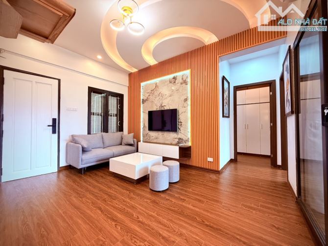 HƠN 4 TỶ - 3PN FULL ĐỒ – CHUNG CƯ THẤP TẦNG HIẾM – VIEW MƯỜNG THANH