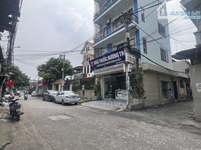 Bán gấp đất Bát Khối 66m², mặt tiền 5m, ô tô đỗ cửa.Gần Aeon Mall,cầu Vĩnh Tuy. Giá 8.67tỉ