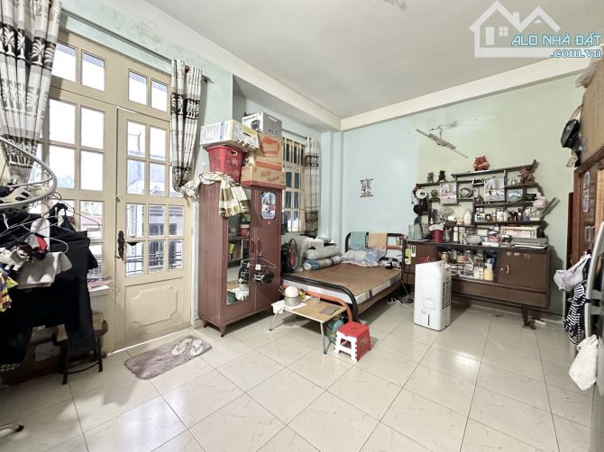 📣📣QUẬN 3 -HOÀNG SA - 71M2 (5.1x14) - 5TẦNG - HẺM 4.5M ÔTÔ ĐỖ CỬA - LÔ GÓC CHỈ 9.8TỶ