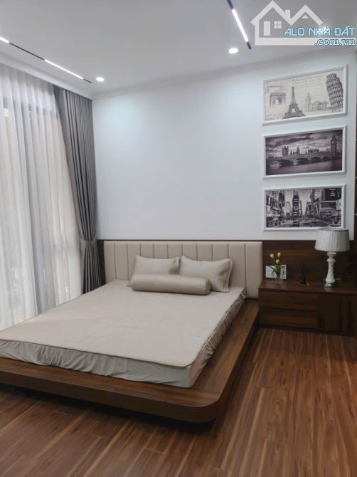 Đẳng cấp sang trọng, ngõ 409 Kim Mã, oto 20m, full nội thất thang máy, 46m2. Giá 15.5 tỷ - 10