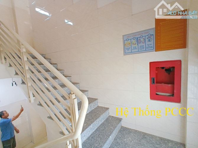 Bán tòa nhà CHDV 8 tầng mặt tiền Lê Văn Thọ, P.8, Gò Vấp dòng tiền 100tr/th 180m2 - Giá 31 - 10