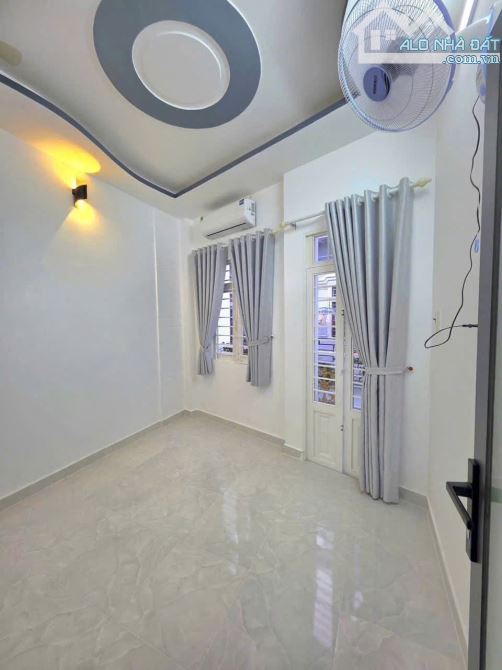 Bán nhà sổ hồng riêng hẻm 1716 Huỳnh Tấn Phát, NB, DT 5 x8m. 1 lầu. Giá 3,25 tỷ - 11