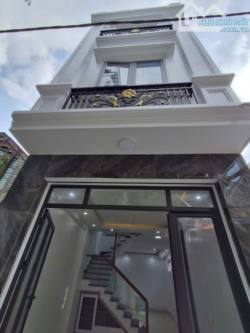 Nhà 4 tầng, xây độc lập, oto đậu cửa,sân bên cạnh rộng tha hò để xe đi bô ra Aeon mall - 11