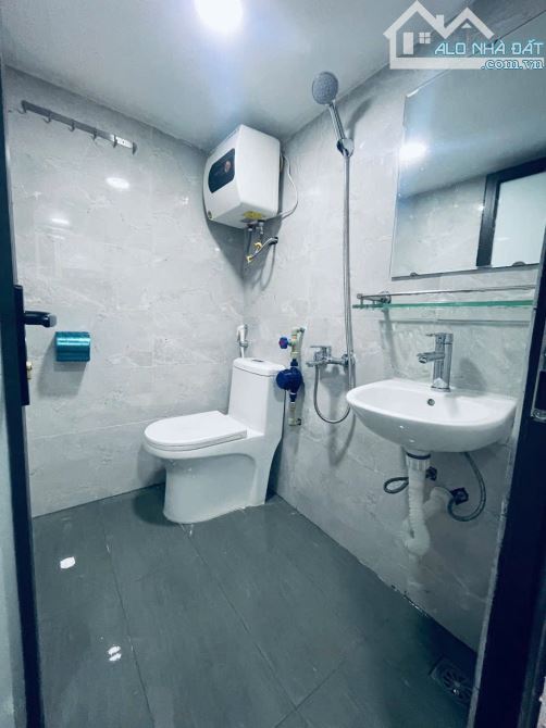 Cần bán toà CHDV lại 180 Đình Thôn - 11