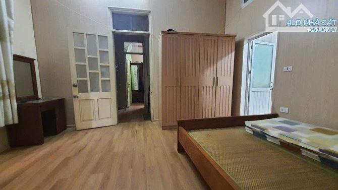 Bán nhà ngõ 73 Hoàng Ngân, DT 69m, 3 tầng, MT 5.5m, giá 12.4 tỷ. - 1