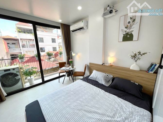 Bán toà CHDV Lò Đúc gần ĐH KTQD 17PN 65m2*7T thang máy DT 1.2 tỷ/năm, PCCC đủ, ô tô tránh - 1