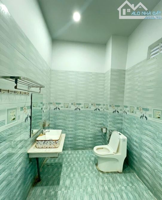 BÁN NHÀ 2 TẦNG ĐƯỜNG 13M TÁI ĐỊNH CƯ ĐẤT LÀNH VĨNH THÁI NHA TRANG 3 TỶ 6 - 1
