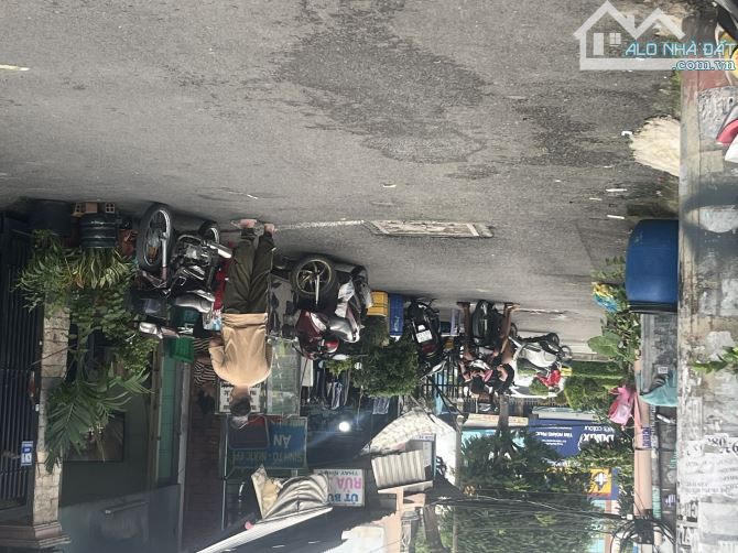 🏦QUẬN 12 PHƯỜNG ĐÔNG HƯNG THUẬN 1SET TRƯỜNG CHINH NHÀ CẤP 4NGANG 6,6x20=137 m2 GIÁ 7,3 TỶ - 1