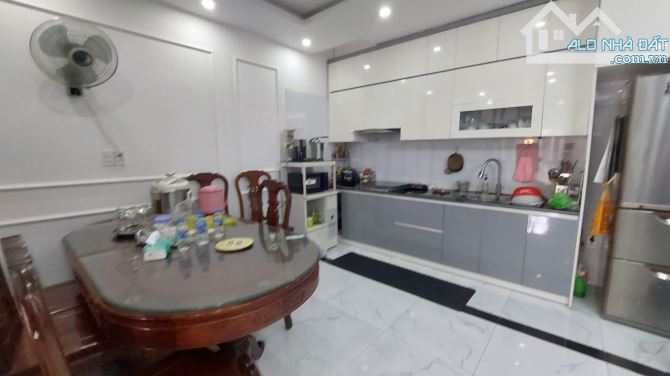 Bán nhà  Nguyễn Tường Loan, An Dương, Lê Chân . 5,35 tỷ, 4 tầng , 55m. - 1