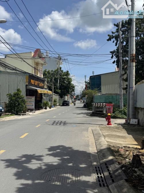 BÁN GẤP  ĐẤT MT - 305M2 - NGANG 6,8M - AN PHÚ ĐÔNG  - QUẬN 12. GIÁ CHỈ : 12,5 TỶ - 1