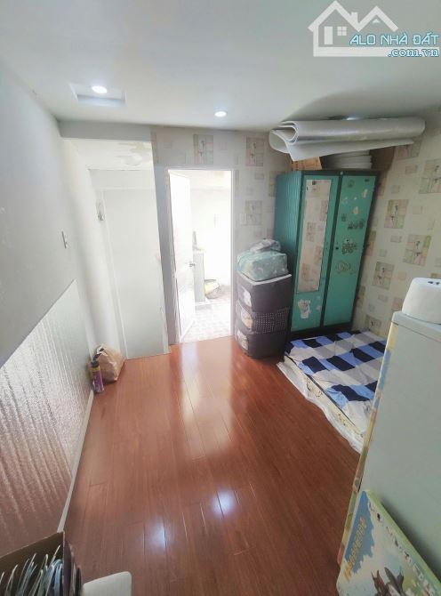 Bán nhà gần cầu Nguyễn Tri Phương Q.8, dt 3,3x8,5m 1lầu shr giá chỉ 3.2tỷ tl. - 1
