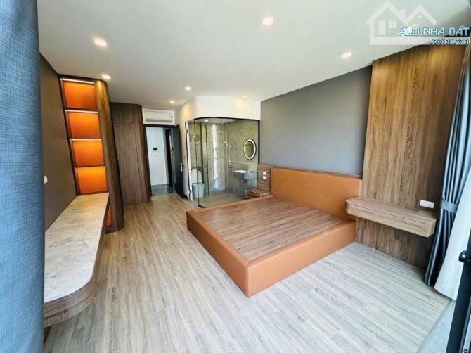 CHO THUÊ NHÀ NGUYÊN CĂN TẠI NGUYỄN SƠN DT46M 6T  3PN  GIÁ 18TR - OTO ĐỖ CỬA - THANG MÁY - 1